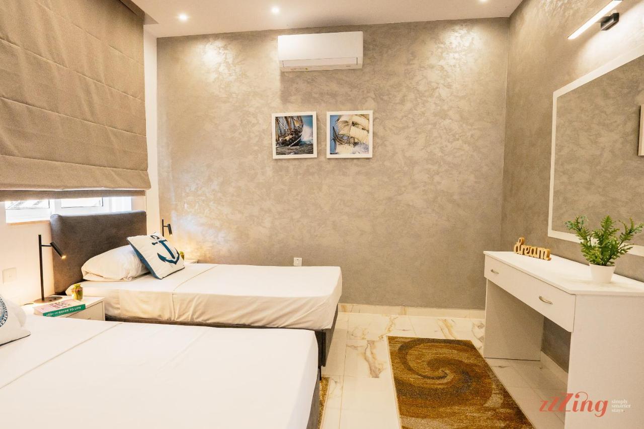 Stunning Holiday Villa With A Heated Jacuzzi St. Paul's Bay Bagian luar foto